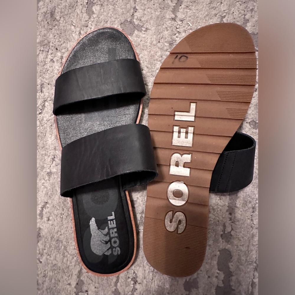 Sorel Ella slides, size 10